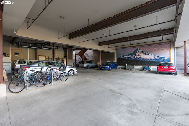 garage featuring freestanding refrigerator