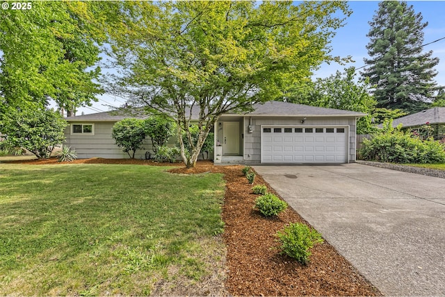 1388 Hillendale Dr, Salem, OR 97302 - view of front facade with driveway, a garage, and a front lawn