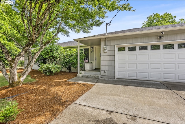 1388 Hillendale Dr, Salem, OR 97302 - ranch-style home featuring concrete driveway, a garage, and roof with shingles
