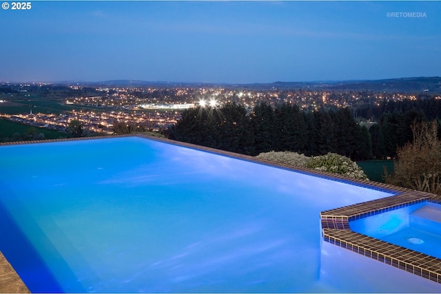 45585 NW David Hill Rd, Forest Grove, OR 97116 - view of swimming pool