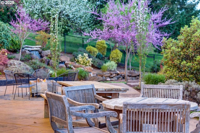 45585 NW David Hill Rd, Forest Grove, OR 97116 - details with a garden pond