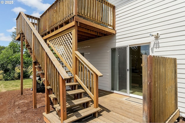2395 88th Ave NE, Salem, OR 97305 - wooden terrace featuring stairs