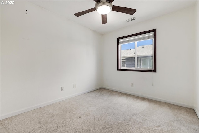 810 E 9th St Unit E18, Newberg, OR 97132 - carpeted spare room featuring baseboards and a ceiling fan