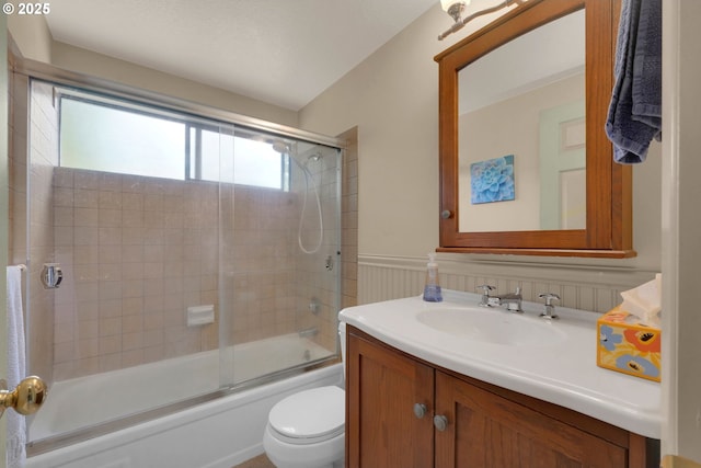 768 Brookside Dr, Eugene, OR 97405 - full bath featuring vanity, bath / shower combo with glass door, and wainscoting