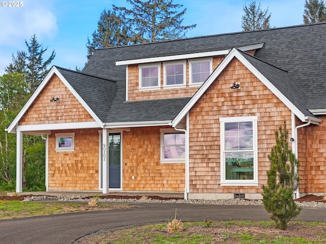 90202 Hobie Rd, Warrenton, OR 97146 - view of front of property featuring roof with shingles