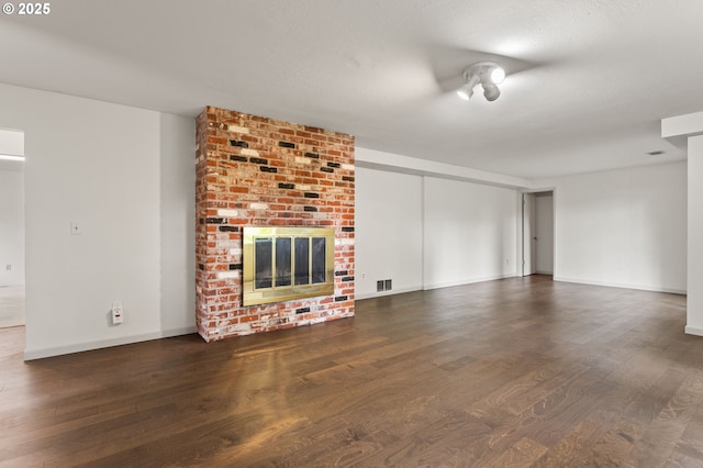 13980 Shireva Ct, Lake Oswego, OR 97034 - unfurnished living room featuring wood finished floors and a fireplace
