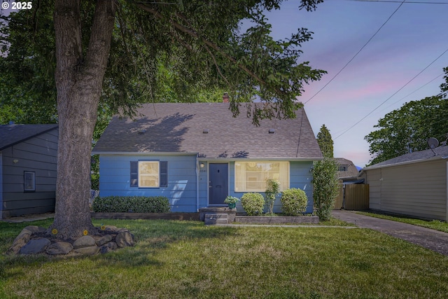 6540 SE 88th Ave, Portland, OR 97266 - view of front of home featuring roof with shingles