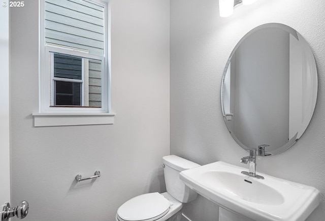 18960 SW Eureka Ln, Beaverton, OR 97007 - bathroom with a sink and toilet