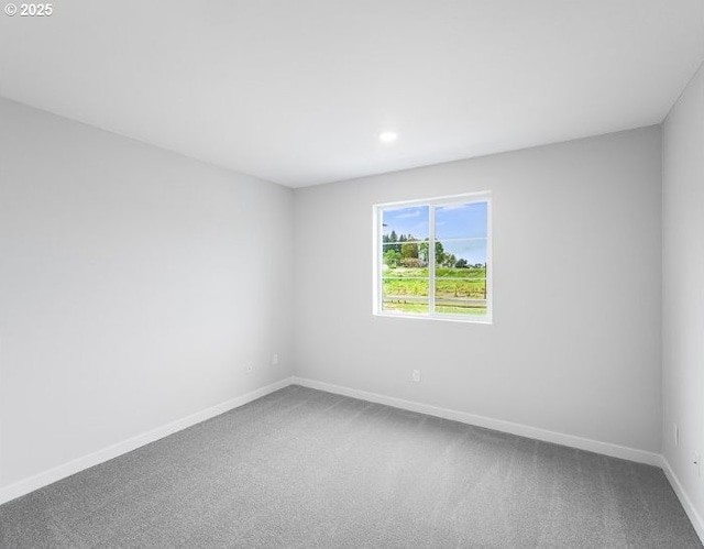 18960 SW Eureka Ln, Beaverton, OR 97007 - carpeted spare room featuring baseboards and recessed lighting