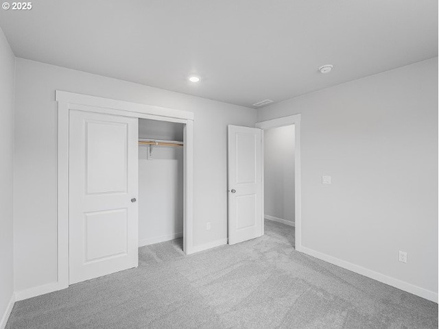 18960 SW Eureka Ln, Beaverton, OR 97007 - unfurnished bedroom featuring carpet floors, baseboards, recessed lighting, and a closet