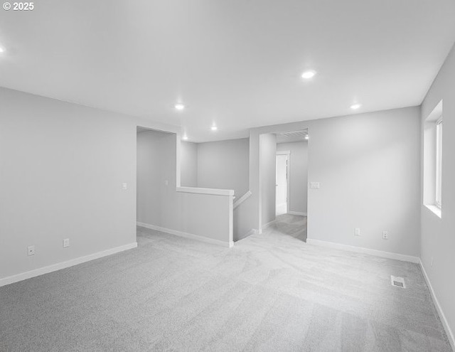 18960 SW Eureka Ln, Beaverton, OR 97007 - unfurnished room featuring recessed lighting, light carpet, and baseboards