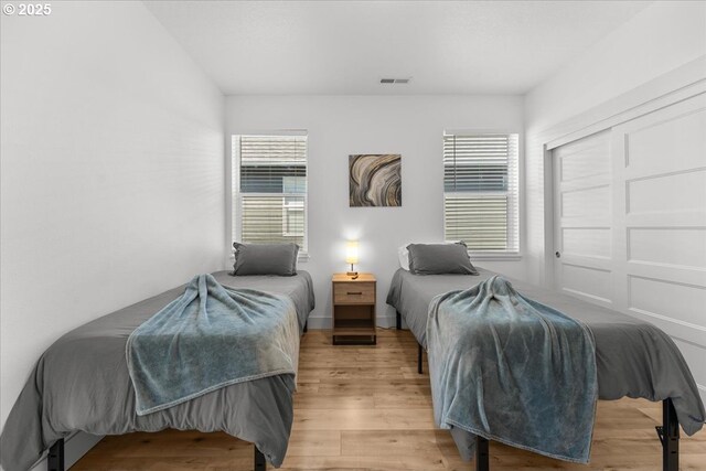 531 NW Vancouver Ave, Stevenson, WA 98648 - bedroom with light wood-style floors and baseboards