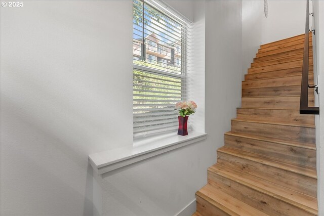531 NW Vancouver Ave, Stevenson, WA 98648 - view of stairway