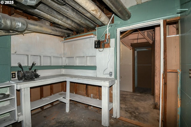 501 NW 6th St, Pendleton, OR 97801 - view of unfinished below grade area