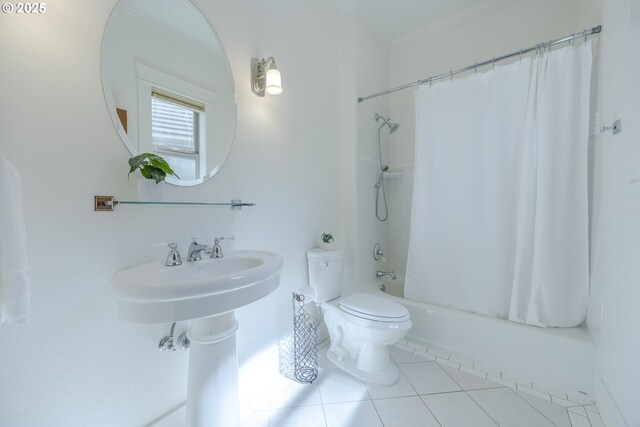 2892 Riverwalk Loop, Eugene, OR 97401 - bedroom with wood-type flooring, baseboards, and crown molding