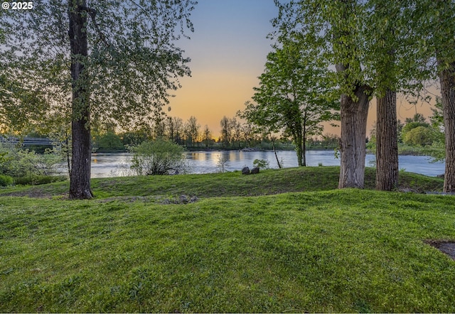 2892 Riverwalk Loop, Eugene, OR 97401 - view of front of house with fence and a front yard