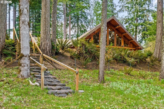 89935 Greenwood Dr, Leaburg, OR 97489 - view of yard featuring stairway