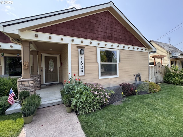 1809 Balm St, Baker City, OR 97814 - view of front of house with a front yard and a gate