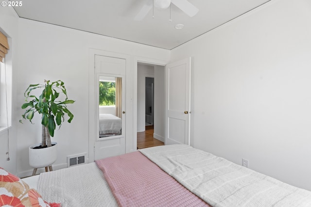 6736 N Haight Ave, Portland, OR 97217 - bedroom featuring a ceiling fan
