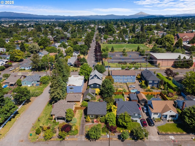 6736 N Haight Ave, Portland, OR 97217 - aerial view of residential area featuring mountains