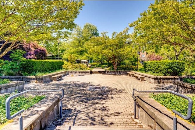 1710 S Harbor Way Unit C405, Portland, OR 97201 - view of community