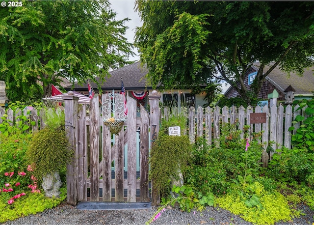 762 G St, Gearhart, OR 97138 - view of gate