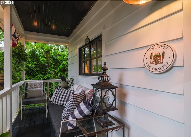762 G St, Gearhart, OR 97138 - view of porch