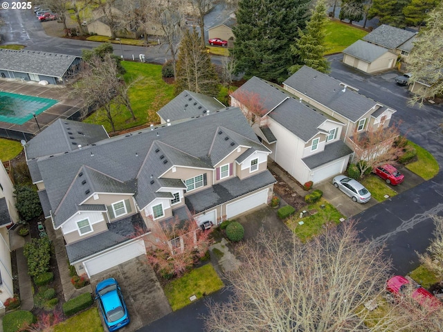 birds eye view of property featuring a residential view