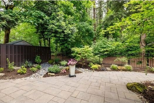 5364 Rosewood St, Lake Oswego, OR 97035 - view of patio