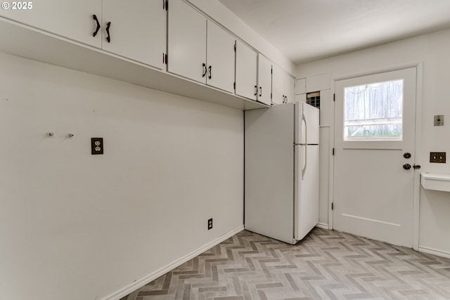 2220 Hayes St, Eugene, OR 97405 - view of washroom