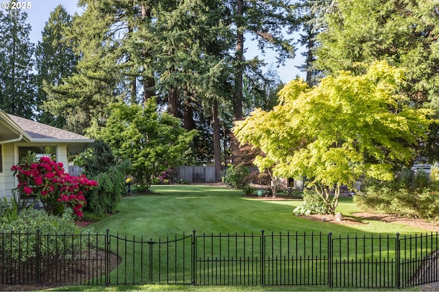 5339 SE Chase Rd, Gresham, OR 97080 - view of fenced backyard