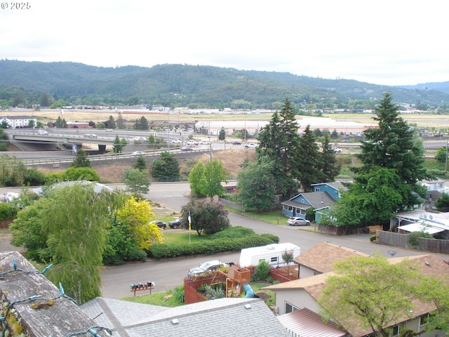 131 NW Makah Ct, Roseburg, OR 97471 - view of mountain background