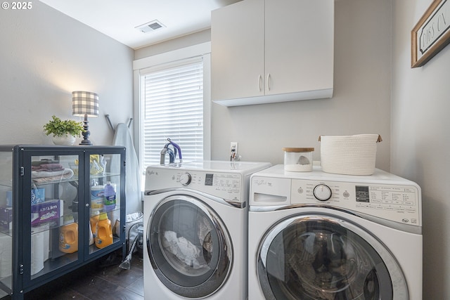 1366 Cramner St, Lafayette, OR 97127 - laundry room with washing machine and dryer and cabinet space
