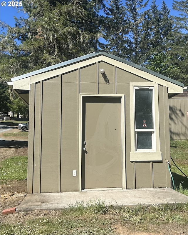 21626 Glaze Rd, Veneta, OR 97487 - view of shed
