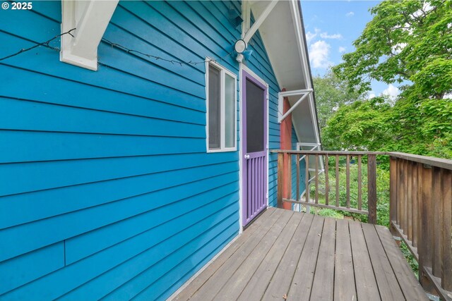 1270 W 10th Ave, Eugene, OR 97402 - view of wooden deck