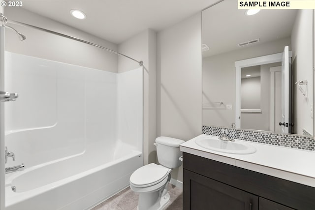 full bathroom featuring bathing tub / shower combination, recessed lighting, visible vents, toilet, and vanity