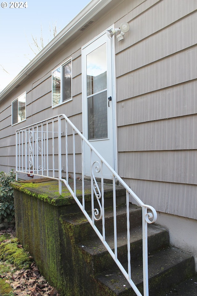 view of exterior entry
