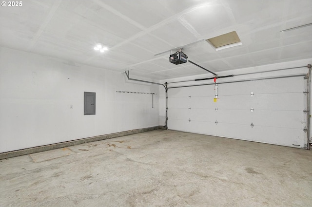110 Wilshire Way, Kelso, WA 98626 - garage with a garage door opener and electric panel