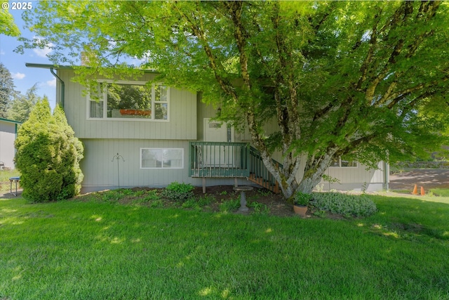 22165 SE Mark Rd, Damascus, OR 97089 - view of front of property featuring a front lawn