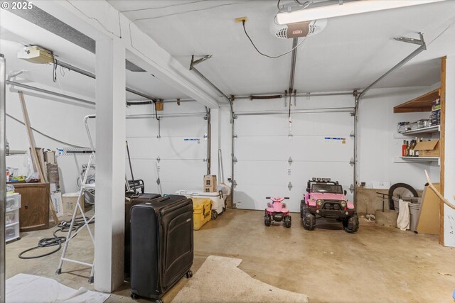 22165 SE Mark Rd, Damascus, OR 97089 - garage with a garage door opener