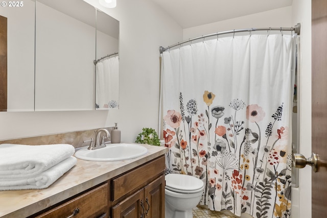 19065 Trillium Dr, West Linn, OR 97068 - full bath with vanity, toilet, and a shower with curtain