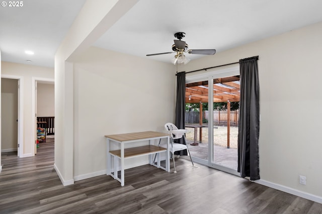 4220 SE 130th Ave, Portland, OR 97236 - dining area featuring wood finished floors, a ceiling fan, and recessed lighting