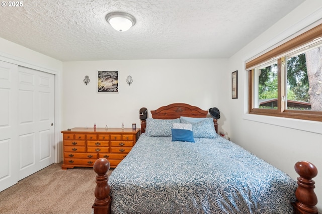 2202 NE 203rd Ave, Fairview, OR 97024 - carpeted bedroom featuring a textured ceiling