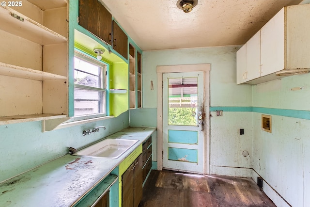 6861 N Sky St, Portland, OR 97203 - washroom featuring dark wood-style floors and hookup for a washing machine