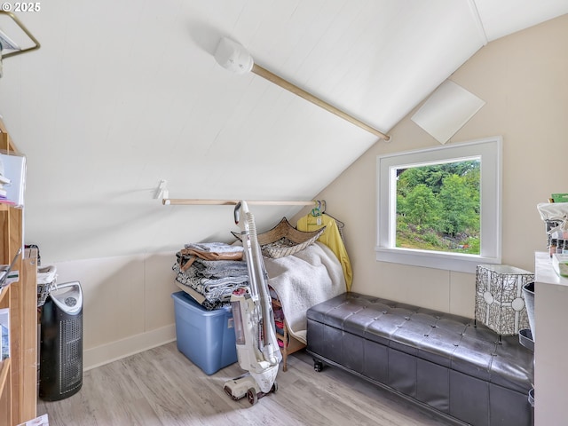 91196 Youngs River Rd, Astoria, OR 97103 - additional living space featuring wood finished floors and vaulted ceiling