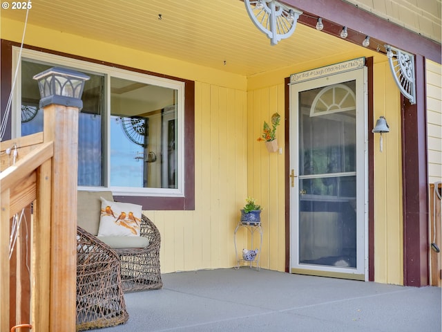 91196 Youngs River Rd, Astoria, OR 97103 - entrance to property
