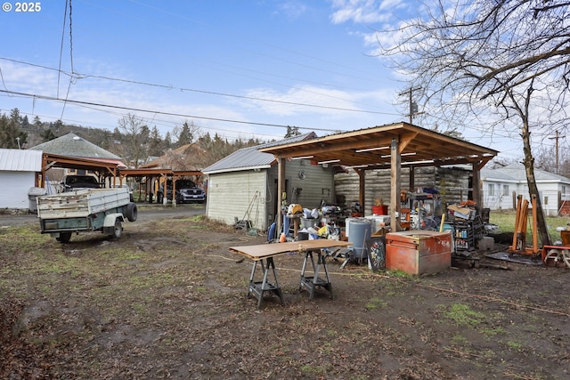 view of yard featuring a carport