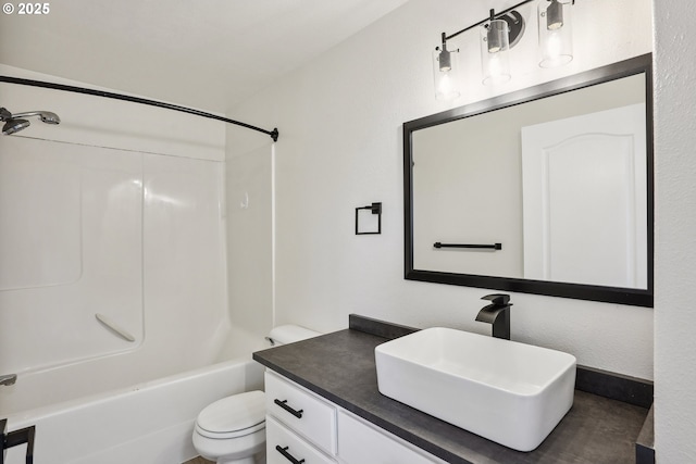 full bathroom featuring vanity, toilet, and shower / bathing tub combination