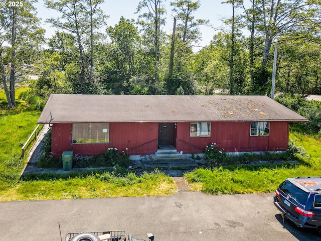 47 NE Skipanon Dr, Warrenton, OR 97146 - view of front of home