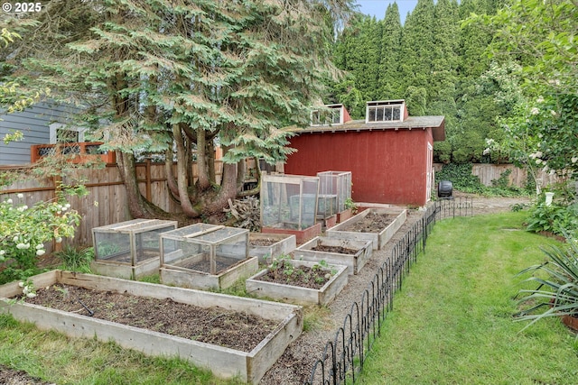636 S Nehalem St, Clatskanie, OR 97016 - view of yard featuring a garden